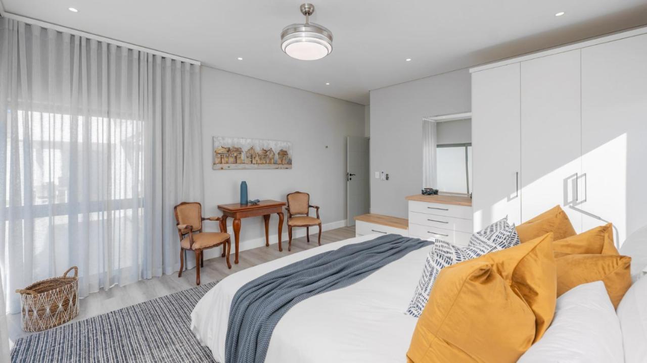 Hotel Cliff Haven Struisbaai Exterior foto
